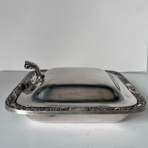 VTG WM Rogers & Son Victorian Rose Silverplate Butter Dish w/ Lid 1923-1933